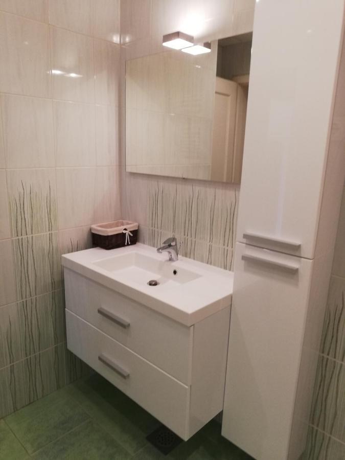 Dovje Apartments Mas מראה חיצוני תמונה