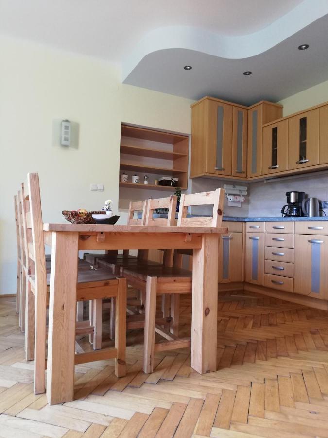 Dovje Apartments Mas מראה חיצוני תמונה