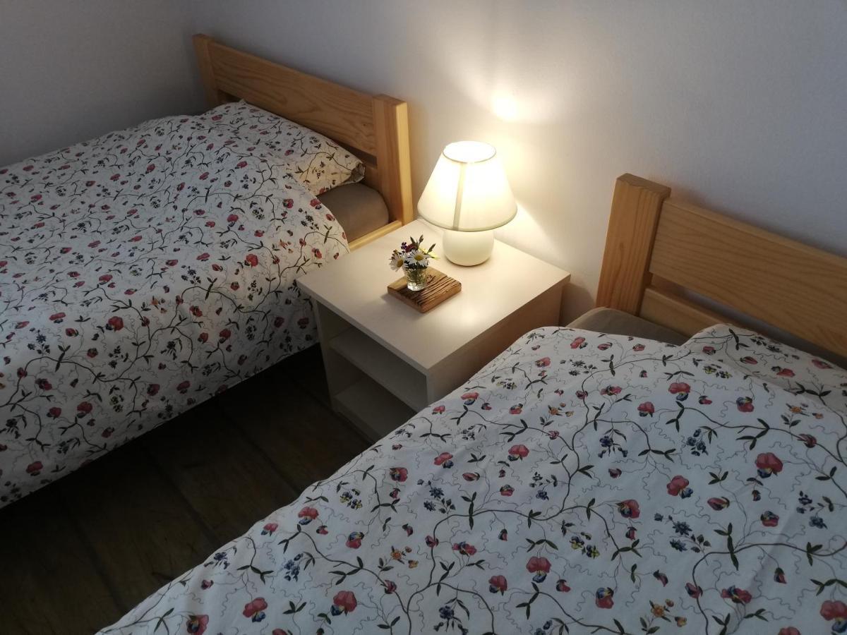 Dovje Apartments Mas מראה חיצוני תמונה
