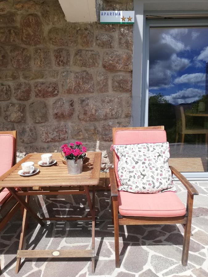 Dovje Apartments Mas מראה חיצוני תמונה