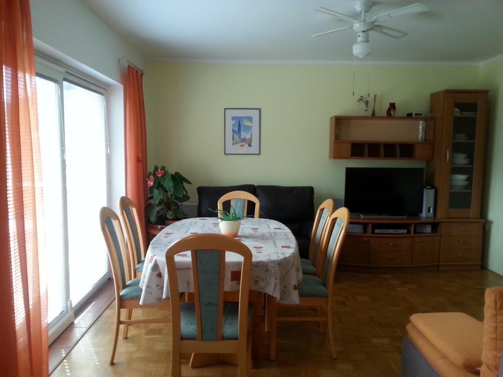 Dovje Apartments Mas מראה חיצוני תמונה